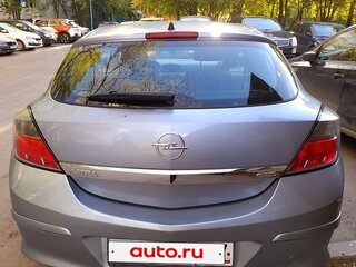2009 Opel Astra GTC H Рестайлинг, серебристый, 550000 рублей, вид 2