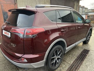 2017 Toyota RAV4 IV (XA40) Рестайлинг, пурпурный, 3100000 рублей, вид 4