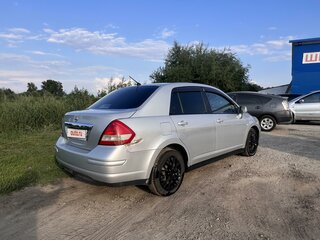 2007 Nissan Tiida I, серебристый, 750000 рублей, вид 3
