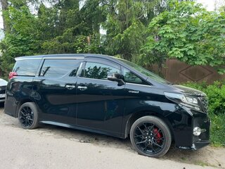 2015 Toyota Alphard III, чёрный, 4000000 рублей, вид 2