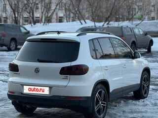 2013 Volkswagen Tiguan I Рестайлинг, белый, 1600000 рублей, вид 4