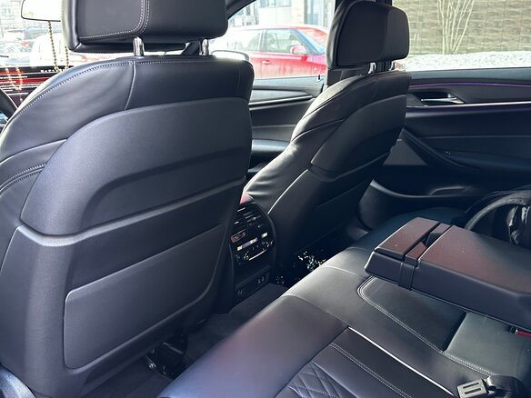 2021 BMW 5 серии 530d xDrive VII (G30/G31/G38) Рестайлинг, чёрный, 7200000 рублей - вид 6