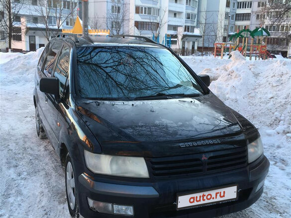 2000 Mitsubishi Space Wagon III, фиолетовый - вид 4