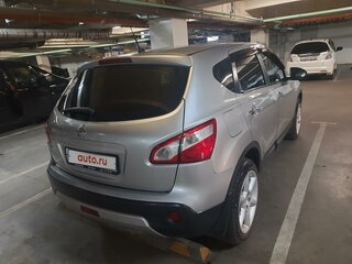 2010 Nissan Qashqai I Рестайлинг, серебристый, 1150000 рублей, вид 4