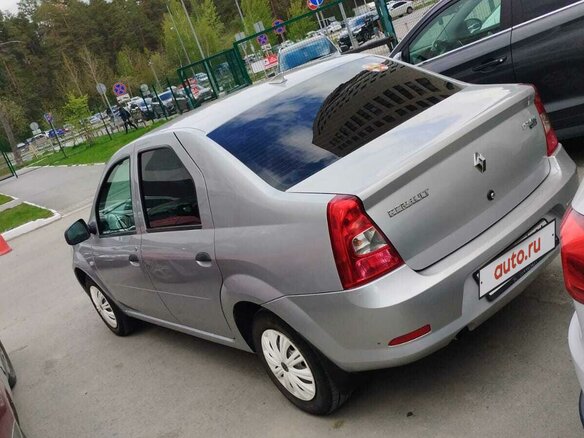 2015 Renault Logan I Рестайлинг, серый, 750000 рублей - вид 3