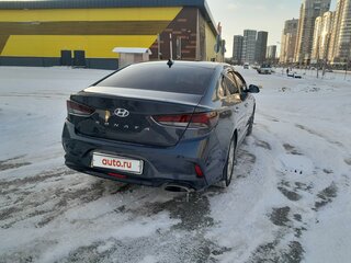 2018 Hyundai Sonata VII (LF) Рестайлинг, серый, 1900000 рублей, вид 3