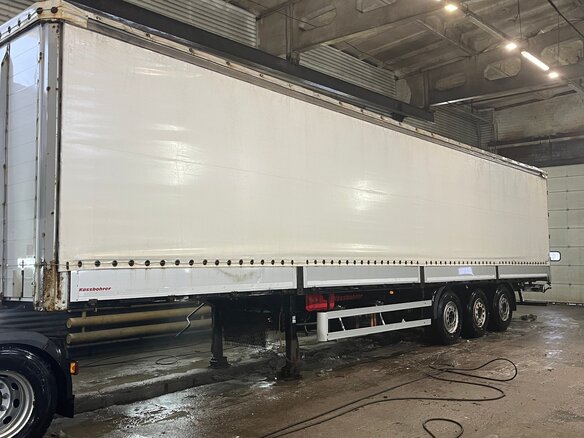 2011 DAF XF 105, белый, 2600000 рублей - вид 7