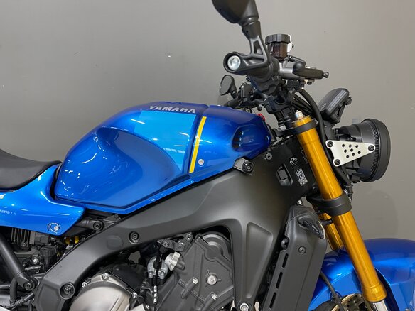 2023 Yamaha XSR900, синий, 1220000 рублей - вид 14