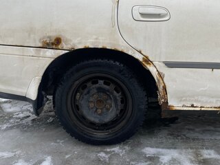 1995 Toyota Carina VI (T190), белый, 130000 рублей, вид 2