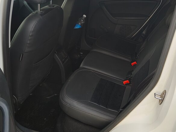 2015 Skoda Yeti I Рестайлинг, белый, 1535000 рублей - вид 11