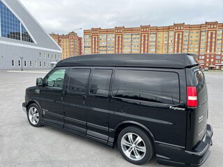 2009 Chevrolet Express II, чёрный, 3250000 рублей, вид 2