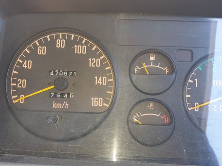 1994 Isuzu Elf (N-series), белый, 400000 рублей, вид 5