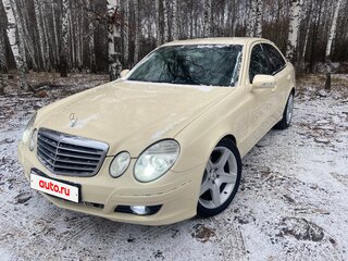 2007 Mercedes-Benz E-Класс 200 III (W211, S211) Рестайлинг, золотистый, 850000 рублей, вид 4