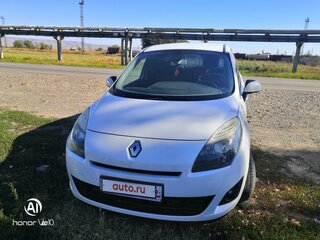 2011 Renault Scenic III, белый, 950000 рублей, вид 1