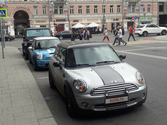 2007 Mini Hatch Cooper II (R56), серебристый - вид 8