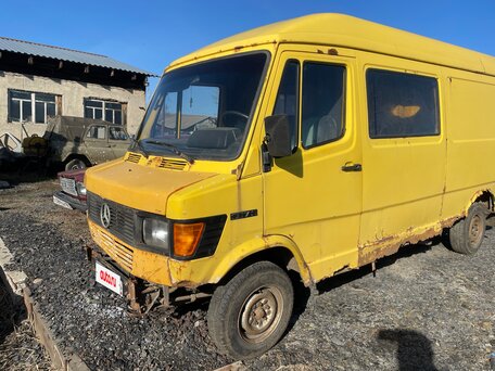 1989 Mercedes-Benz T1, жёлтый, 150000 рублей, вид 1