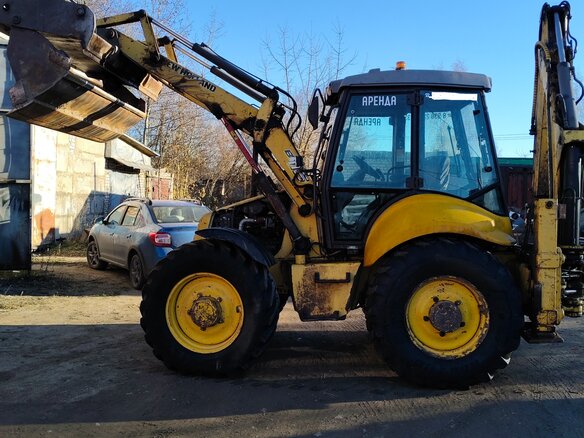 2008 New Holland B115B, жёлтый, 3500000 рублей