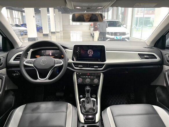 2023 Volkswagen T-Roc I (China Market) Рестайлинг, белый, 1900000 рублей - вид 7