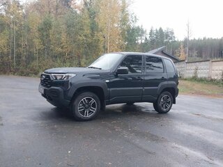 2025 Lada (ВАЗ) Niva Travel I Рестайлинг, зелёный, 1350000 рублей, вид 3