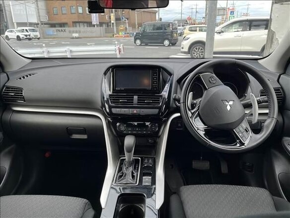 2023 Mitsubishi Eclipse Cross I Рестайлинг, чёрный, 1780700 рублей - вид 4