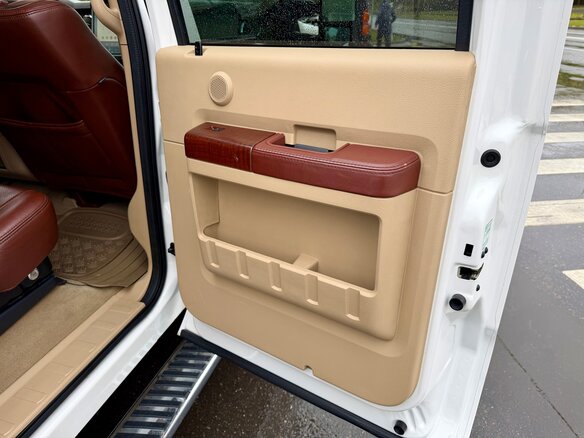 2013 Ford F-250, белый, 7390000 рублей - вид 14
