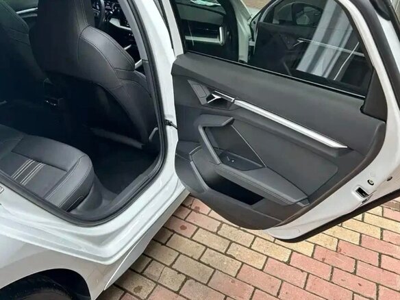 2023 Audi A3 35 TFSI Long IV (8Y), белый, 2000000 рублей - вид 13