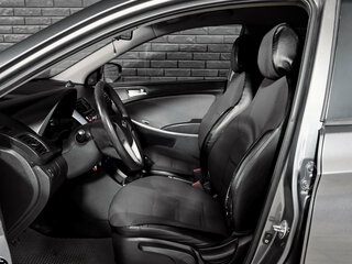 2011 Hyundai Solaris I, чёрный, 690000 рублей, вид 5
