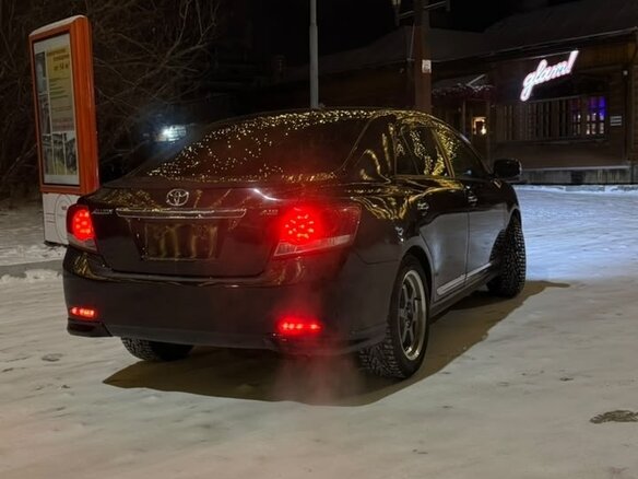 2010 Toyota Allion II Рестайлинг, красный, 950000 рублей - вид 2