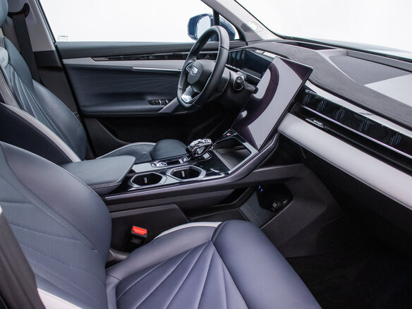 2024 Geely Atlas II, чёрный, 2930000 рублей - вид 8