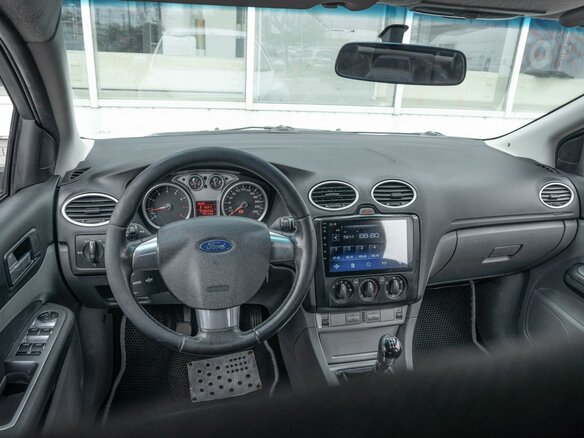 2011 Ford Focus II Рестайлинг, белый, 489000 рублей - вид 6