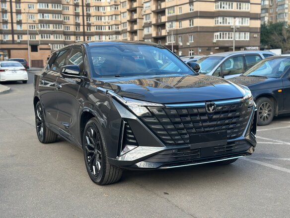 2026 Changan UNI-Z, коричневый, 2250000 рублей