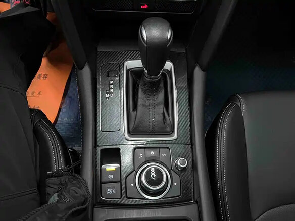 2023 Mazda CX-4 I Рестайлинг, белый, 1770000 рублей - вид 15