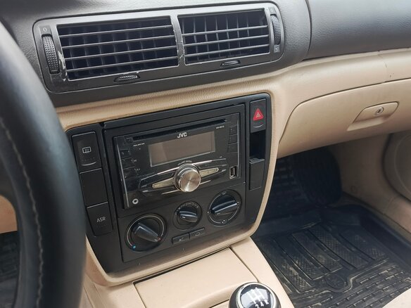2001 Volkswagen Passat B5, красный, 150000 рублей - вид 9