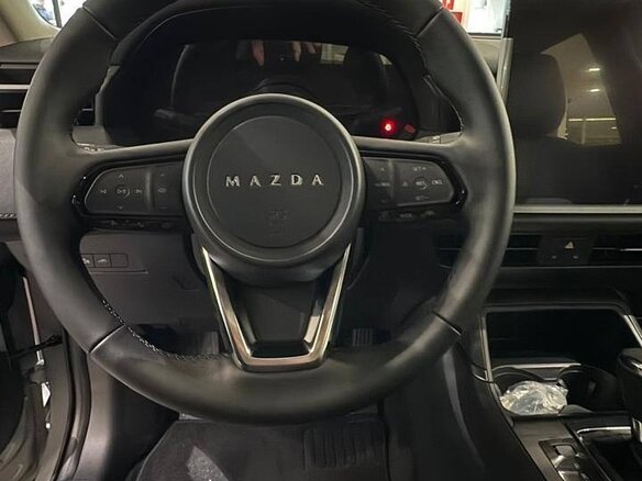 2026 Mazda CX-5 III, белый, 5500000 рублей - вид 4