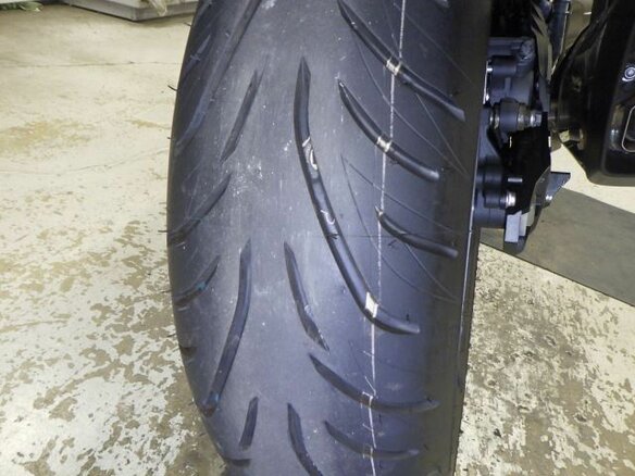 2024 Kawasaki Versys 1000, чёрный, 1500000 рублей - вид 8