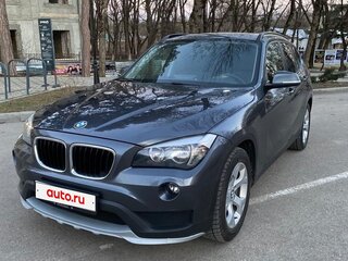 2014 BMW X1 18i I (E84) Рестайлинг, серый, 1550000 рублей, вид 1