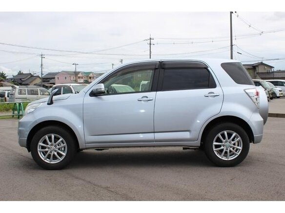 2014 Toyota Rush I, серебристый, 1030000 рублей - вид 6