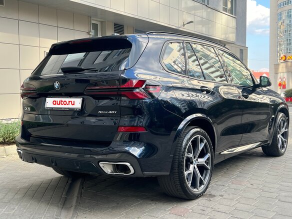 2023 BMW X5 45e IV (G05/G18), чёрный, 11790000 рублей - вид 2
