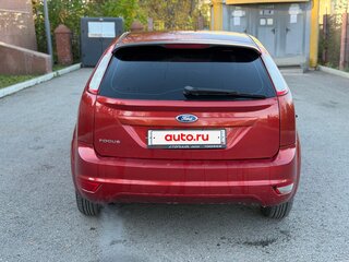 2010 Ford Focus II Рестайлинг, красный, 439000 рублей, вид 5