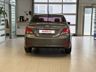 2016 Hyundai Solaris I Рестайлинг, серый, 1000000 рублей, вид 3