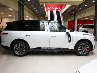 2026 Lynk & Co 900, белый, 7850000 рублей, вид 4
