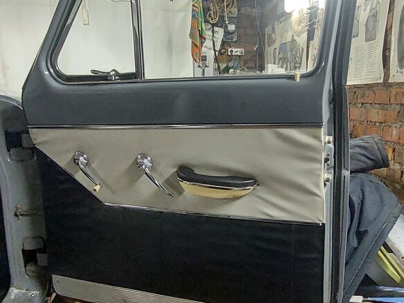 1967 ГАЗ 21 «Волга» 21Р, серый, 1000000 рублей - вид 24