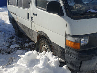 1994 Toyota HiAce H100, белый, 150000 рублей, вид 5