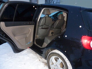 2012 Volkswagen Golf Plus II, чёрный, 950000 рублей, вид 5
