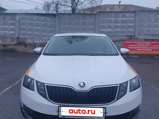 2019 Skoda Octavia III (A7) Рестайлинг, белый, 1350000 рублей, вид 3