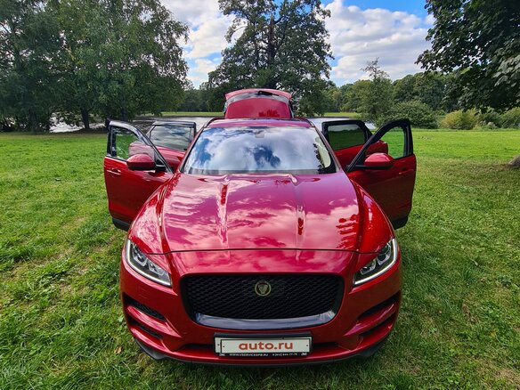 2019 Jaguar F-Pace I, красный, 3790000 рублей - вид 9