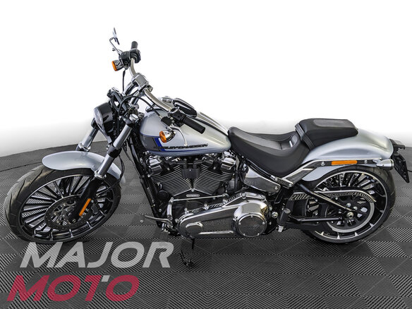 2023 Harley-Davidson Breakout, серый - вид 2
