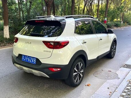 2023 Kia KX1, белый, 1450000 рублей, вид 4