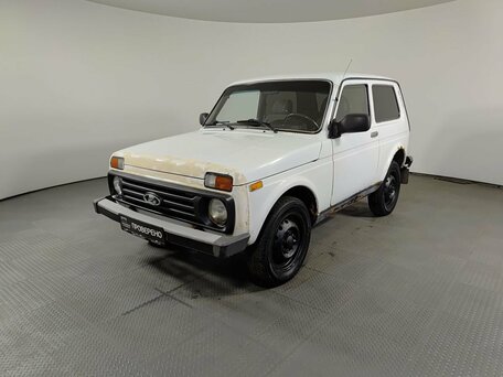 2013 Lada (ВАЗ) 2121 (4x4) I Рестайлинг, белый, 235000 рублей, вид 1