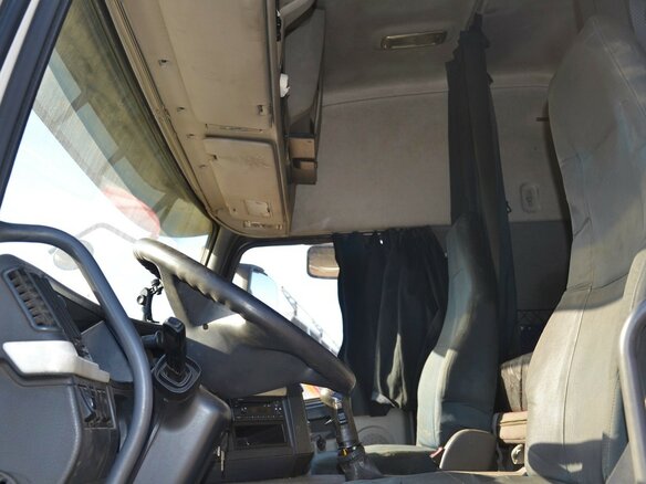 2011 Volvo FM, белый - вид 7